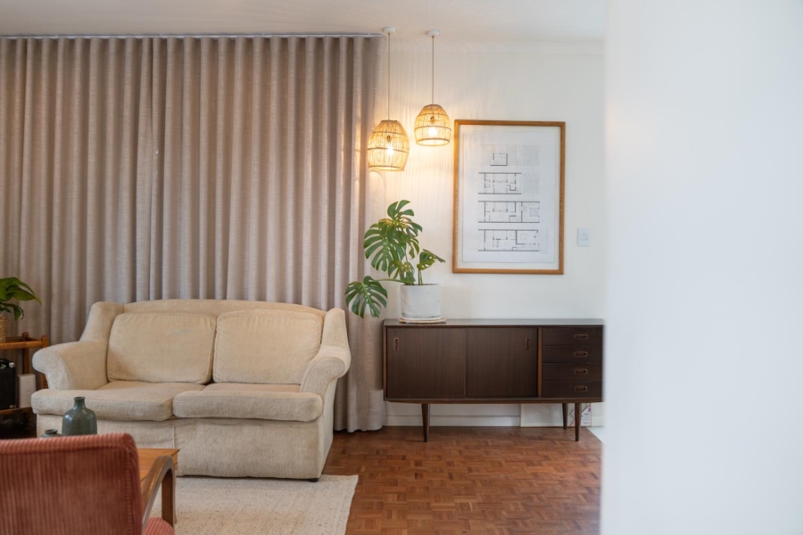 To Let 2 Bedroom Property for Rent in Muizenberg Western Cape